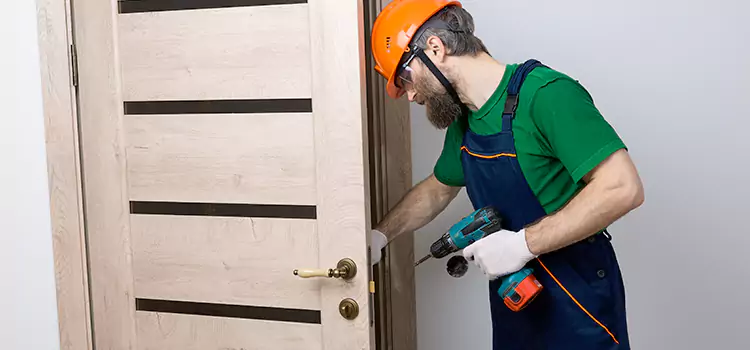 Replace Internal Door Handle with Lock Inkster
